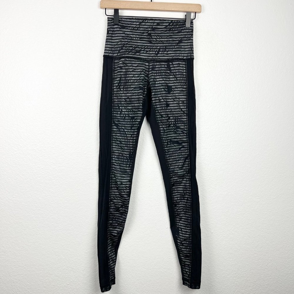 LULULEMON Wunder Under Pant Luxtreme (Roll Down) Special Edition Palm tree print